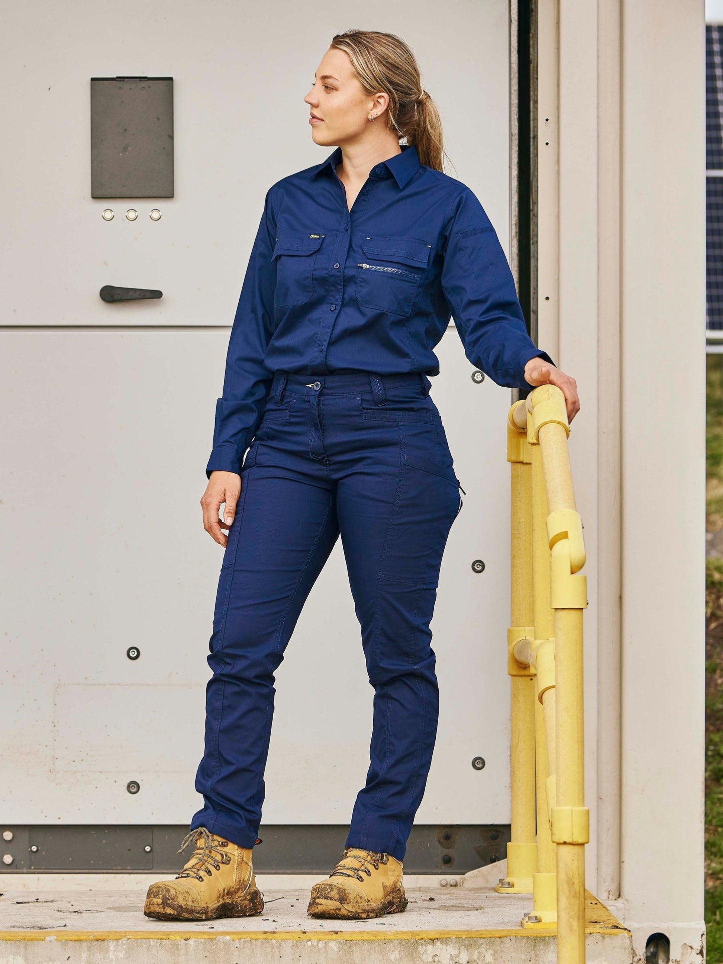 Womens X Airflow™ Stretch Ripstop Vented Cargo Pant Womens X Airflow™ Stretch Ripstop Vented Cargo Pant Bisley Workwear Faster Workwear and Design