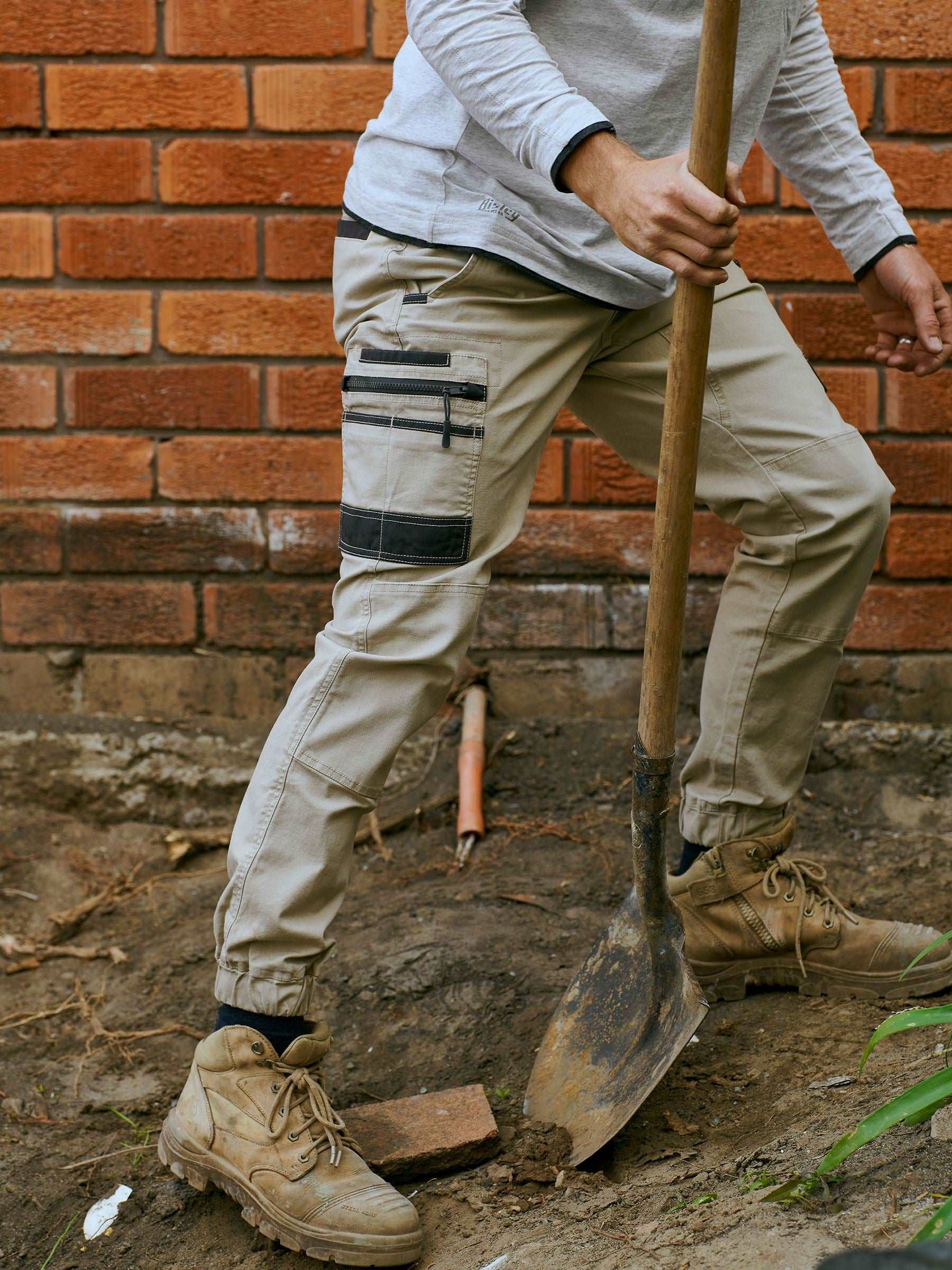 Flx and Move™ Stretch Cargo Cuffed Pants Flx and Move™ Stretch Cargo Cuffed Pants Bisley Workwear Faster Workwear and Design